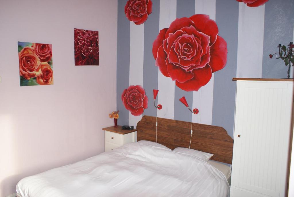 Hotel Le Bonheur Eijsden Ruang foto