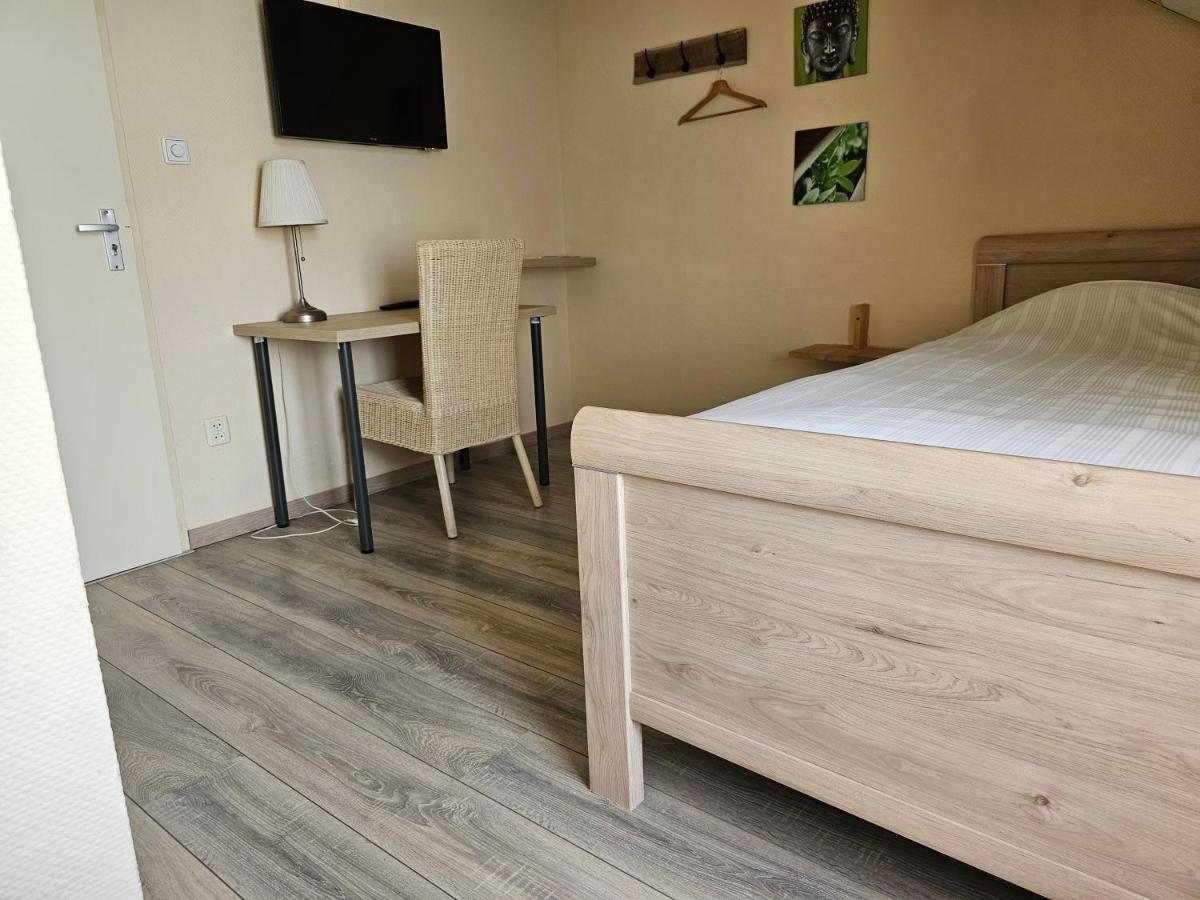 Hotel Le Bonheur Eijsden Bagian luar foto