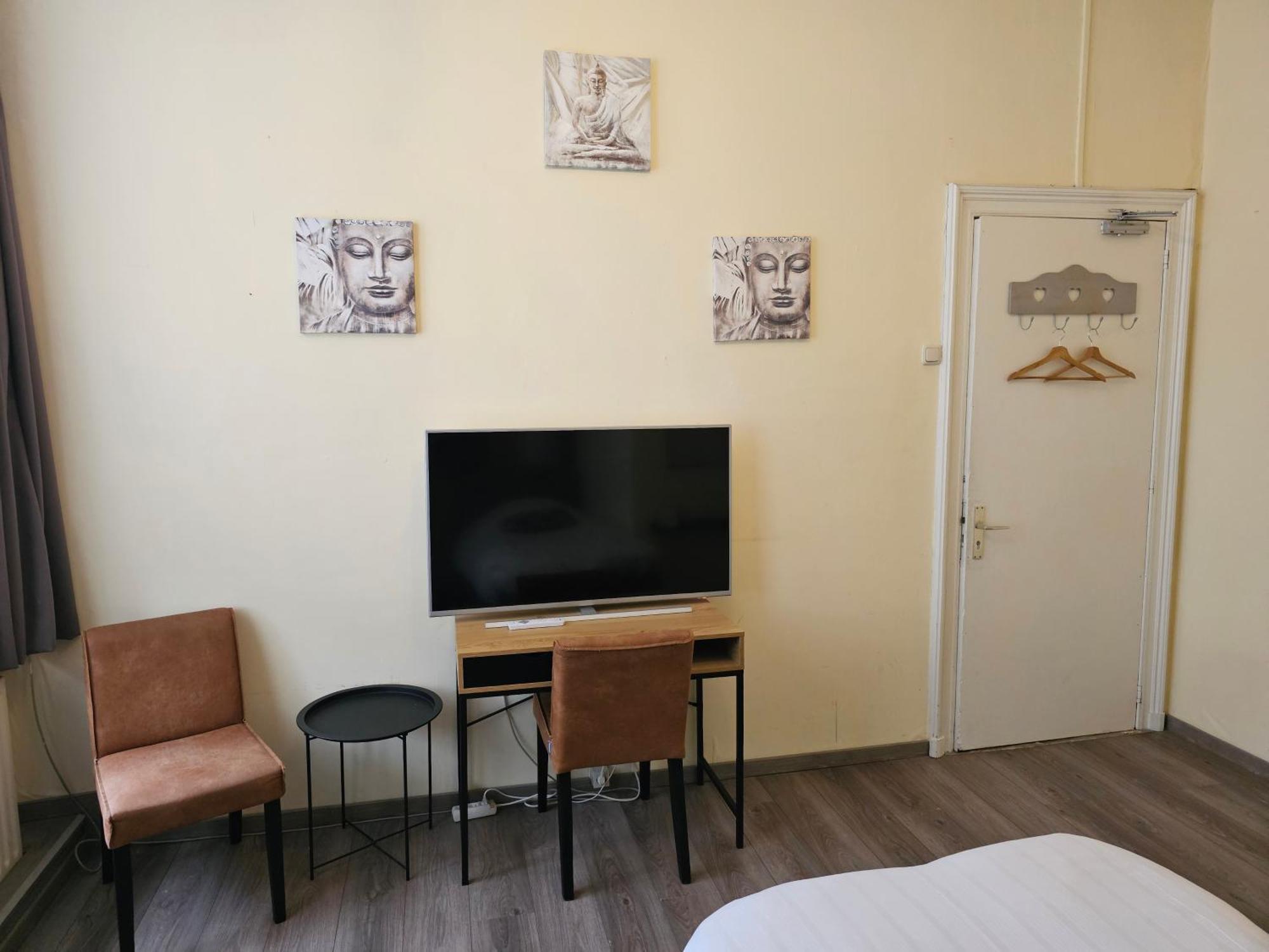 Hotel Le Bonheur Eijsden Bagian luar foto