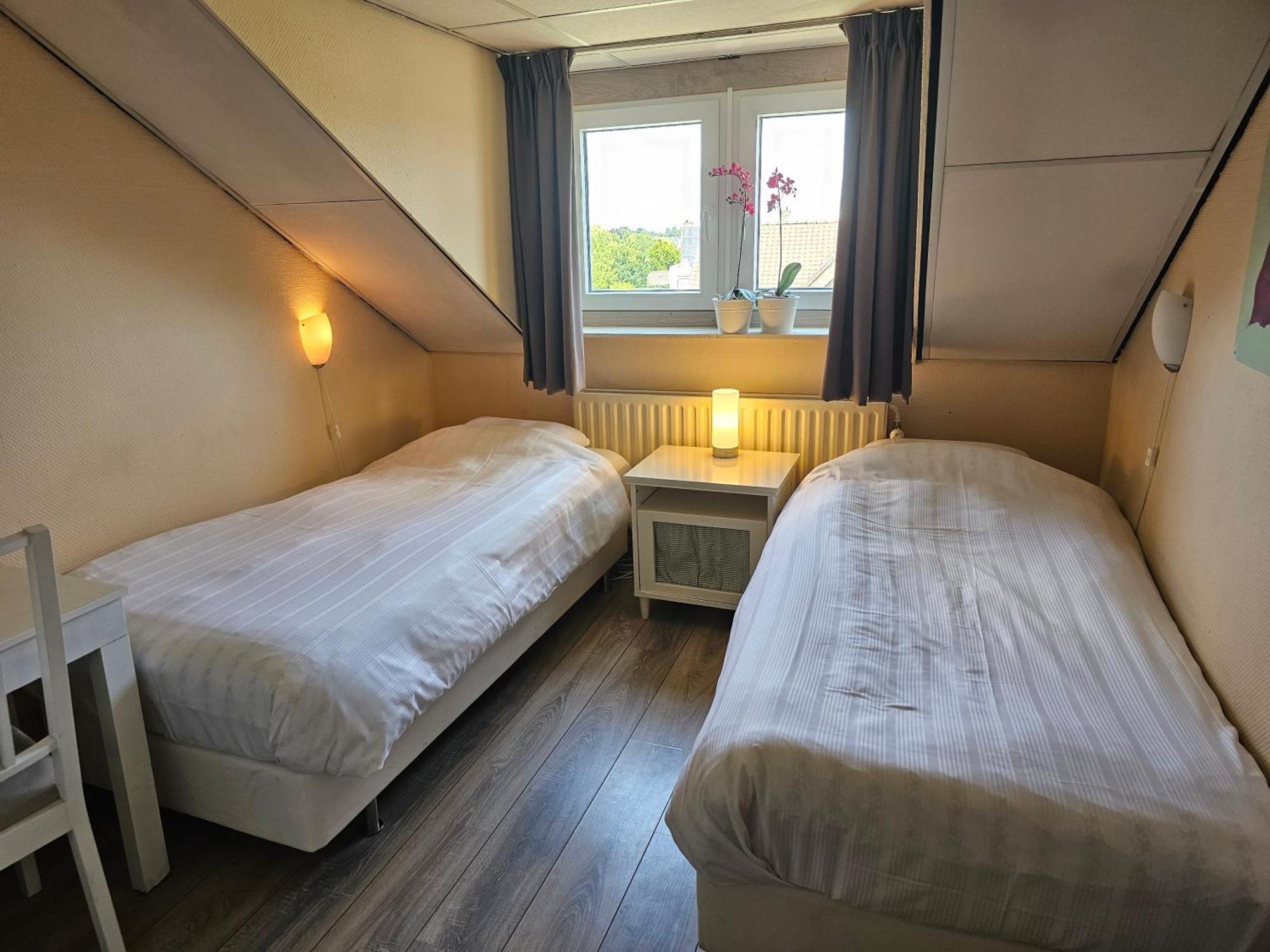 Hotel Le Bonheur Eijsden Bagian luar foto