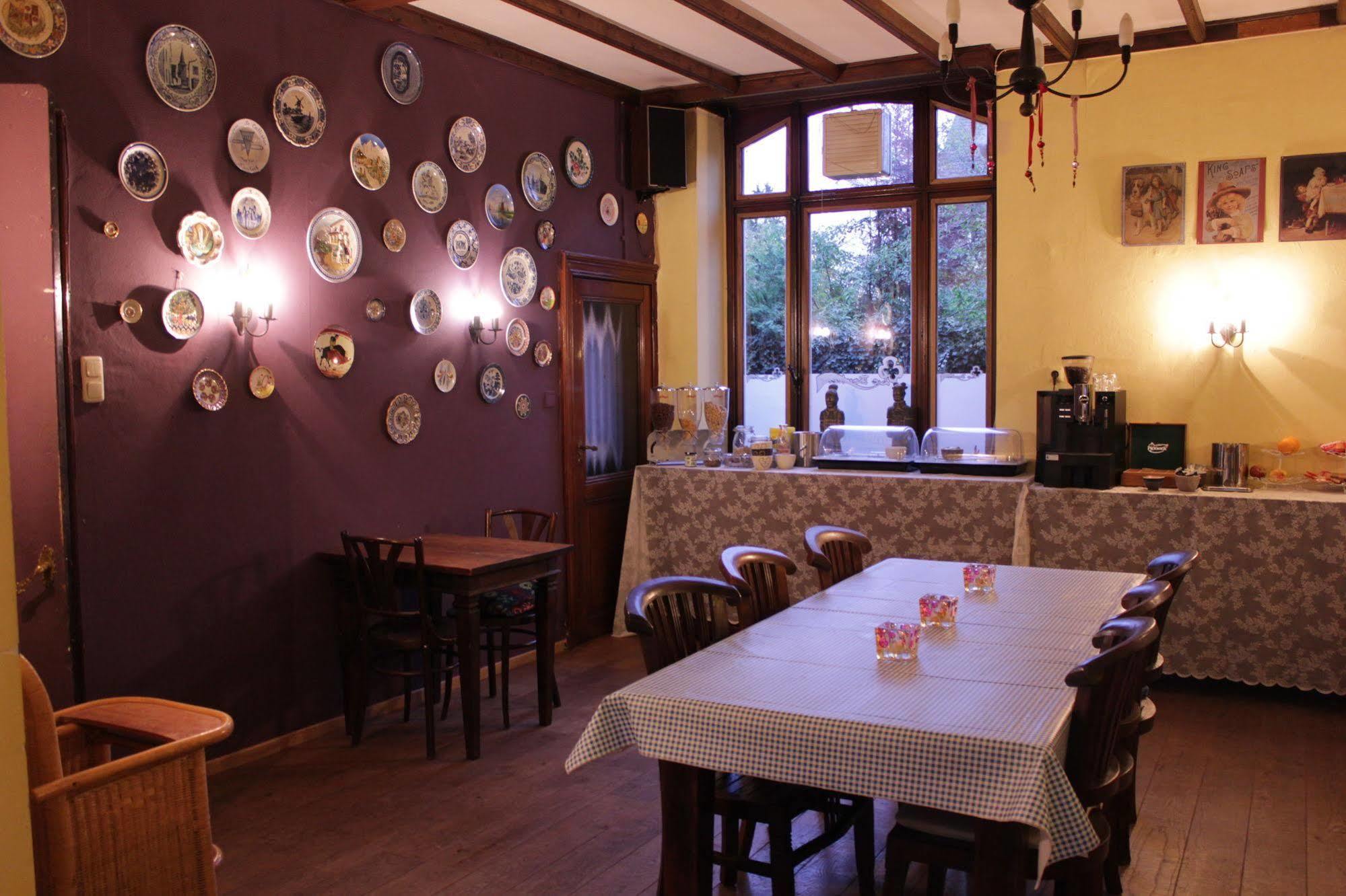 Hotel Le Bonheur Eijsden Bagian luar foto